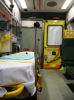 Olomoucká nemocnice má XXXL sanitku. Bude převážet obézní pacienty, dosud museli volat hasiče