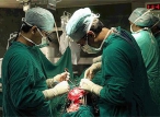 iHNed: Unikátní operace průdušnice s využitím kmenových buněk pacienta se zdařila
